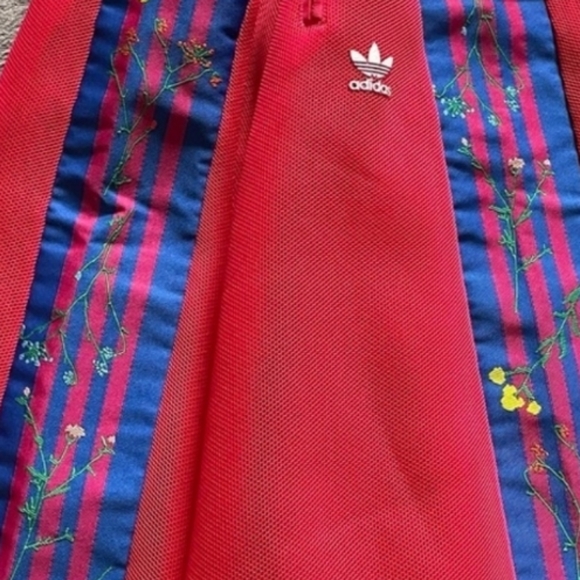ADIDAS Pink Sheer Tulle Overlay Mesh 3 Blue Stripes Floral Embroidery Skirt EC S - Picture 10 of 16